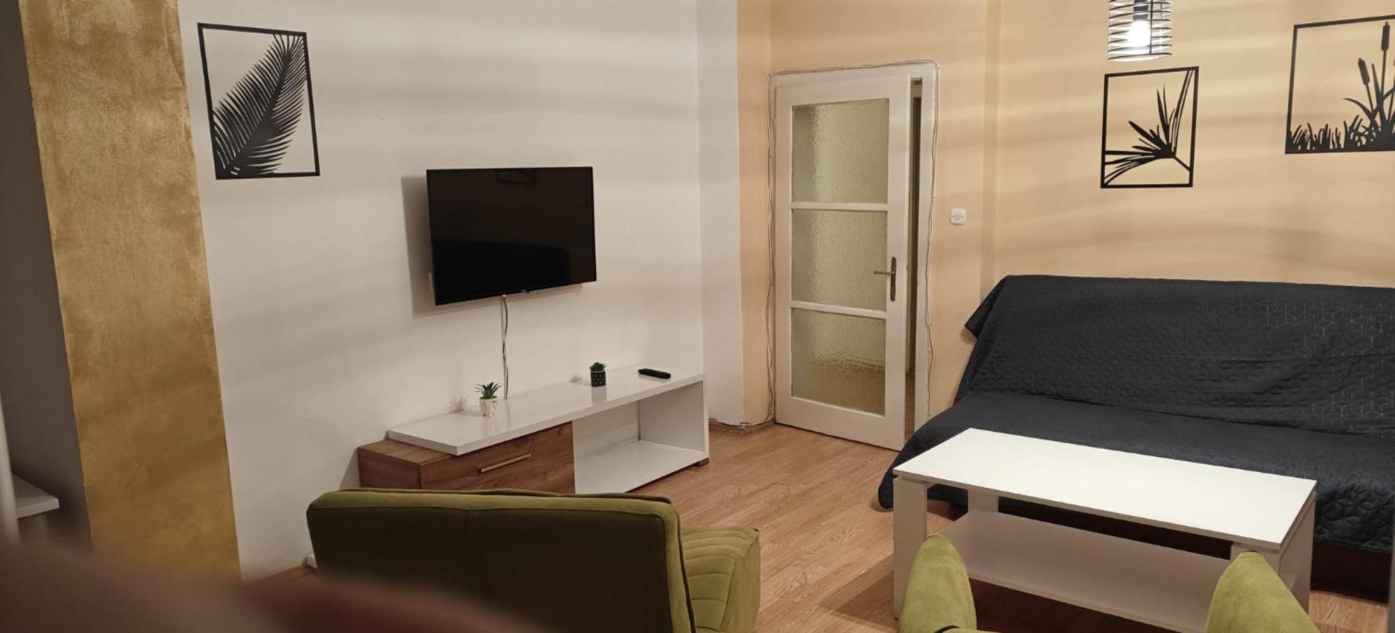 Calla 5 Apartment - Main Square, In The City Shopping Center - Parking Slot With Security And Video Camera Skopie Exterior foto